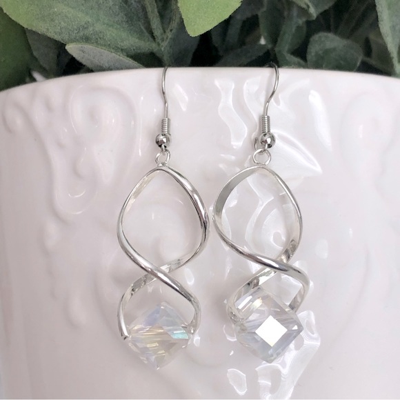 New Dangling Drop Glass Crystal Spiral Helix Twirling Twist Tangled Earrings - Picture 3 of 8